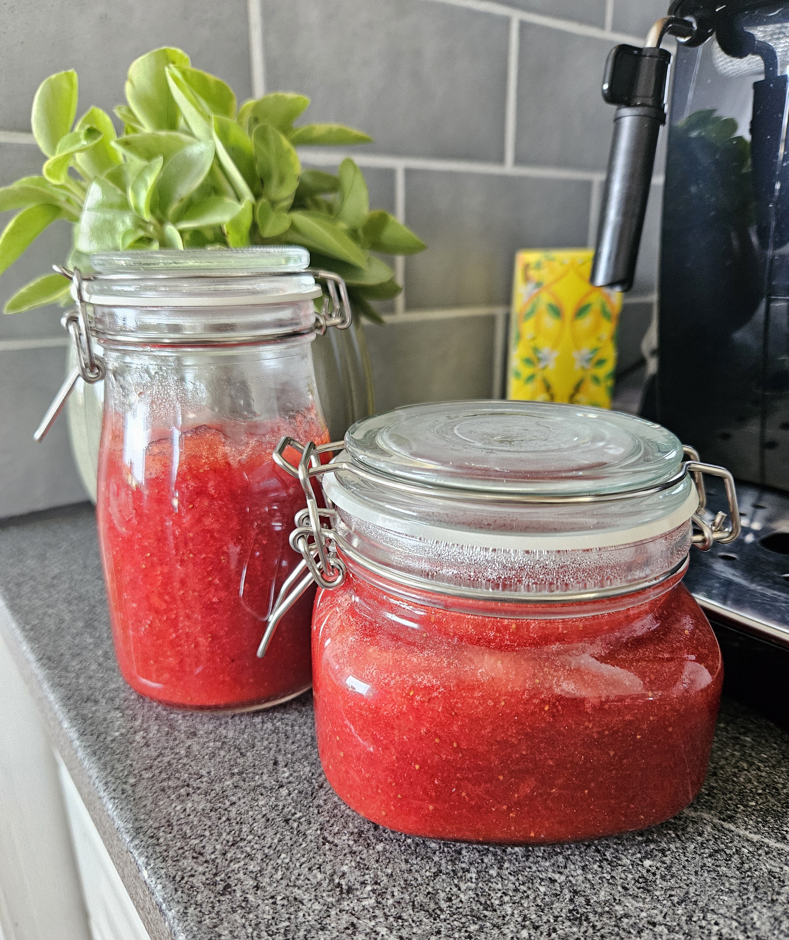 Vanilla-infused Strawberry Jam