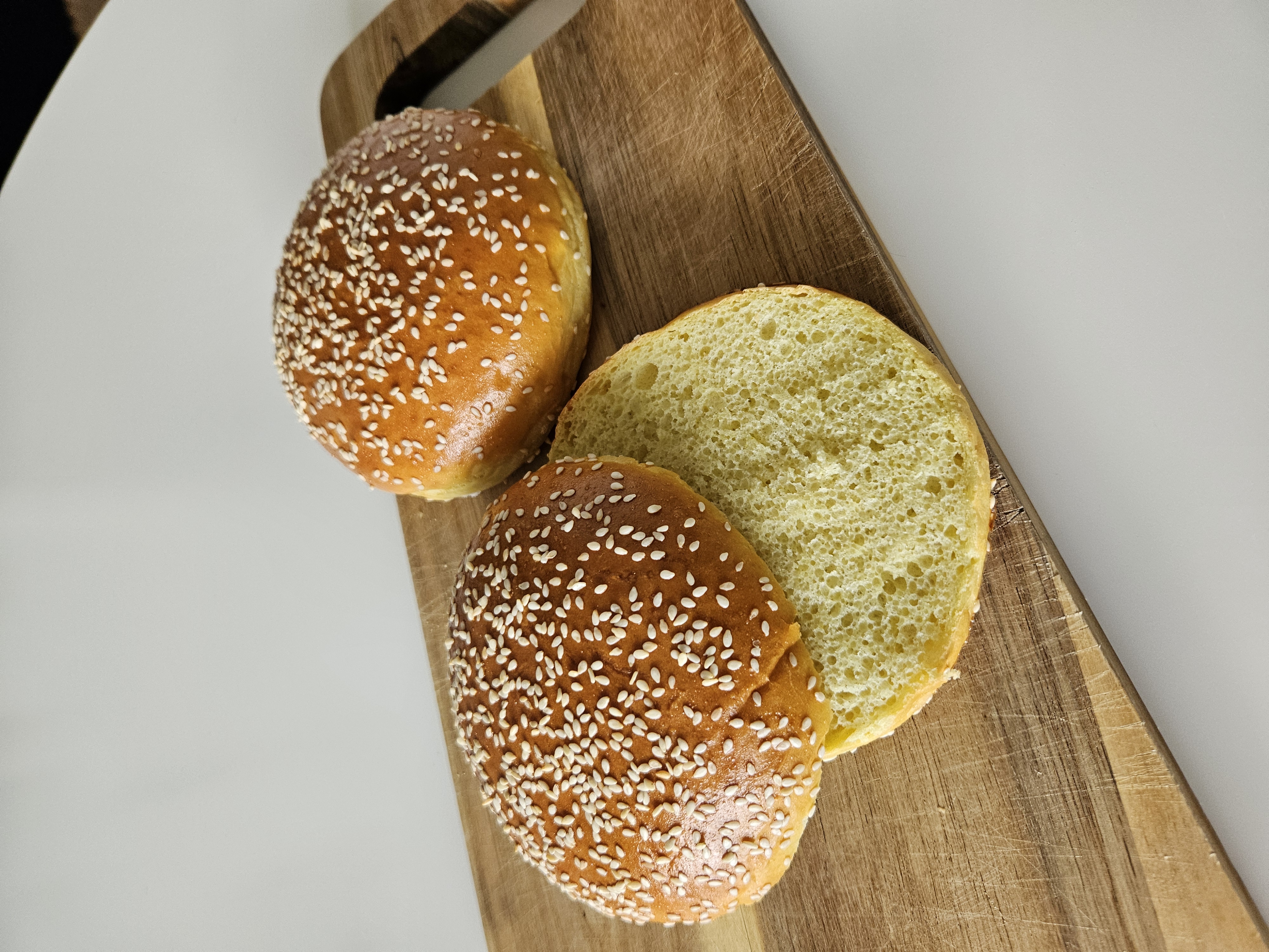 Hamburger buns