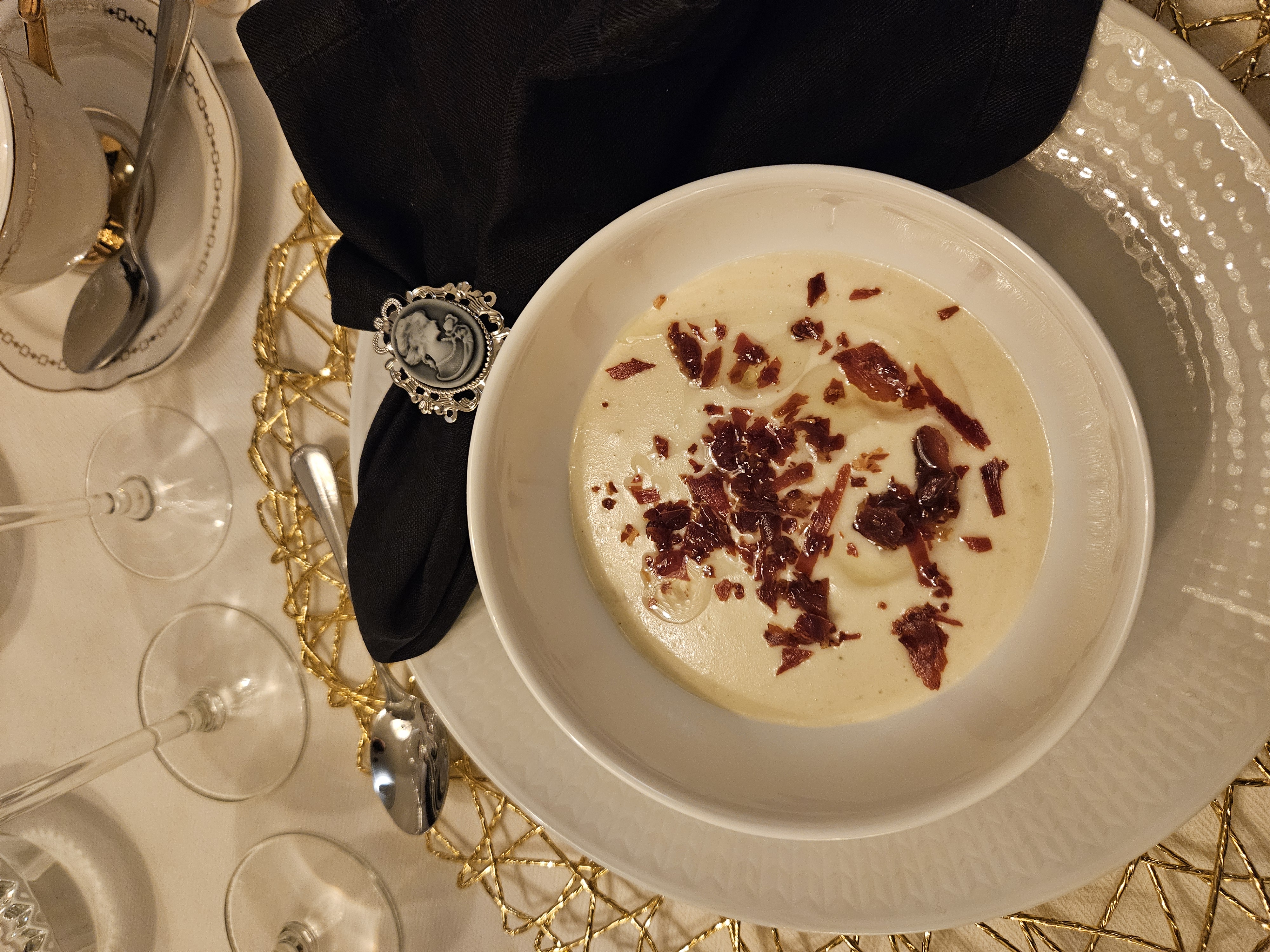 Jerusalem artichoke soup